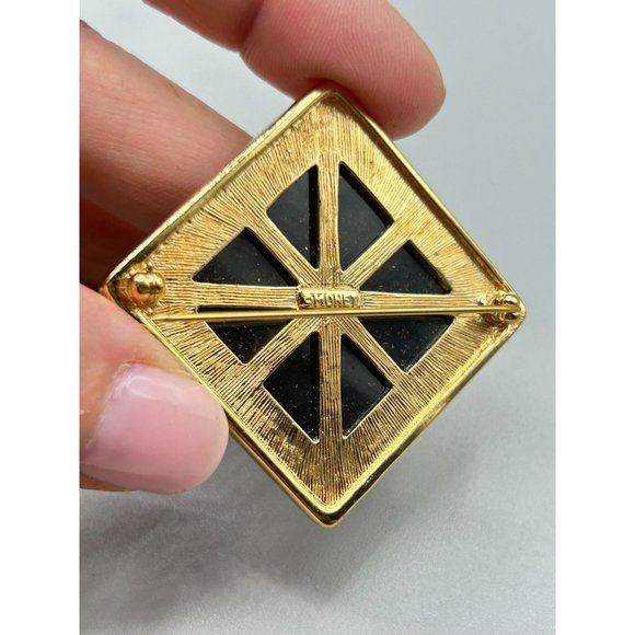 Vintage Signed Monet Square Black Pin Brooch Gold Tone Setting Elegant Jewelry - Picture 5 of 6